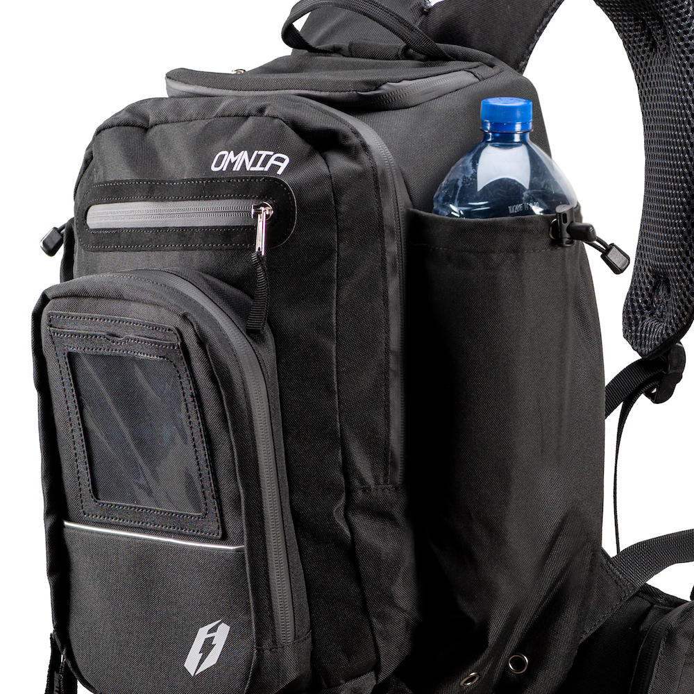 Omnia Backback